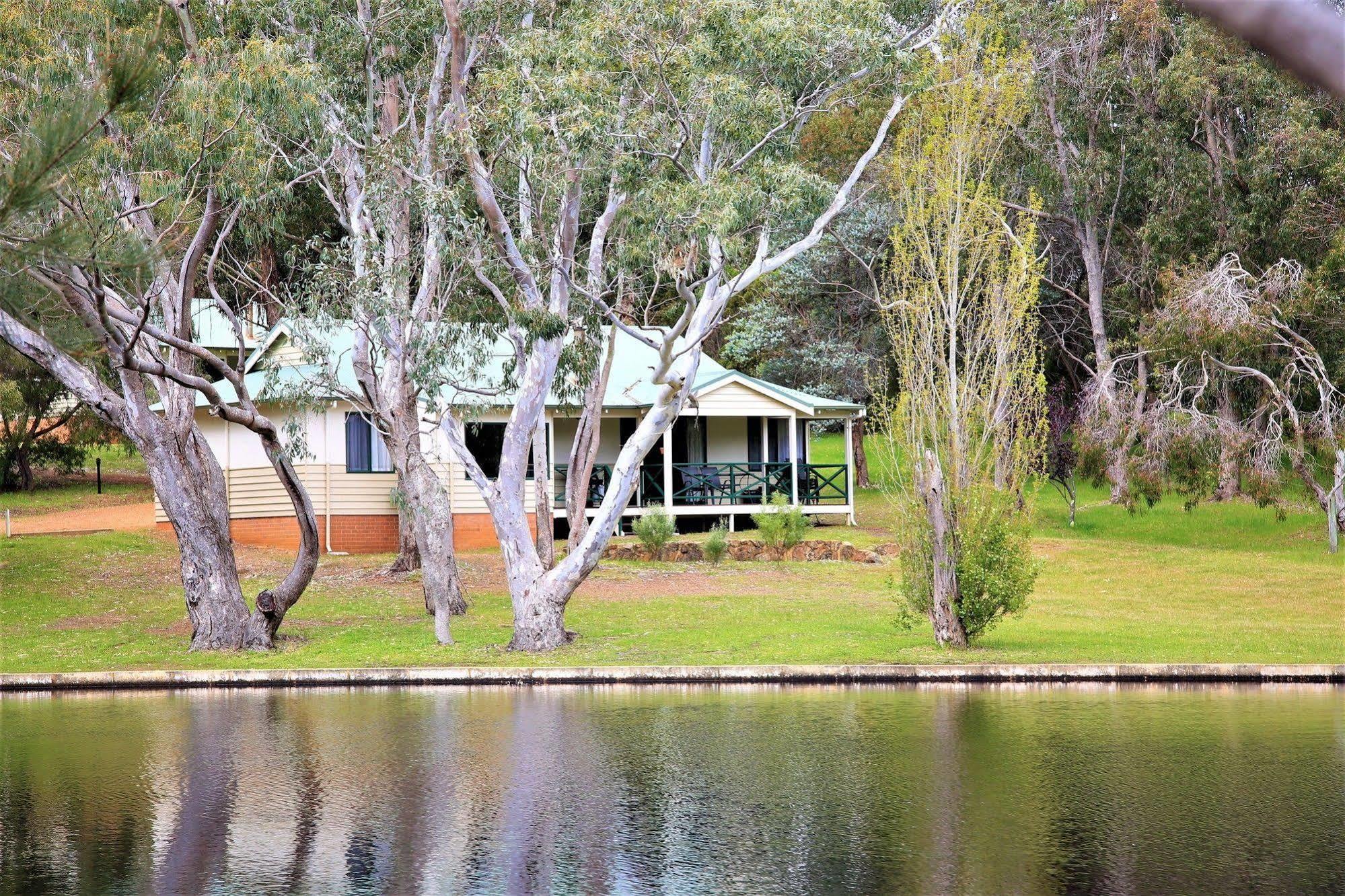 Bushy Lake Chalets Margaret River المظهر الخارجي الصورة