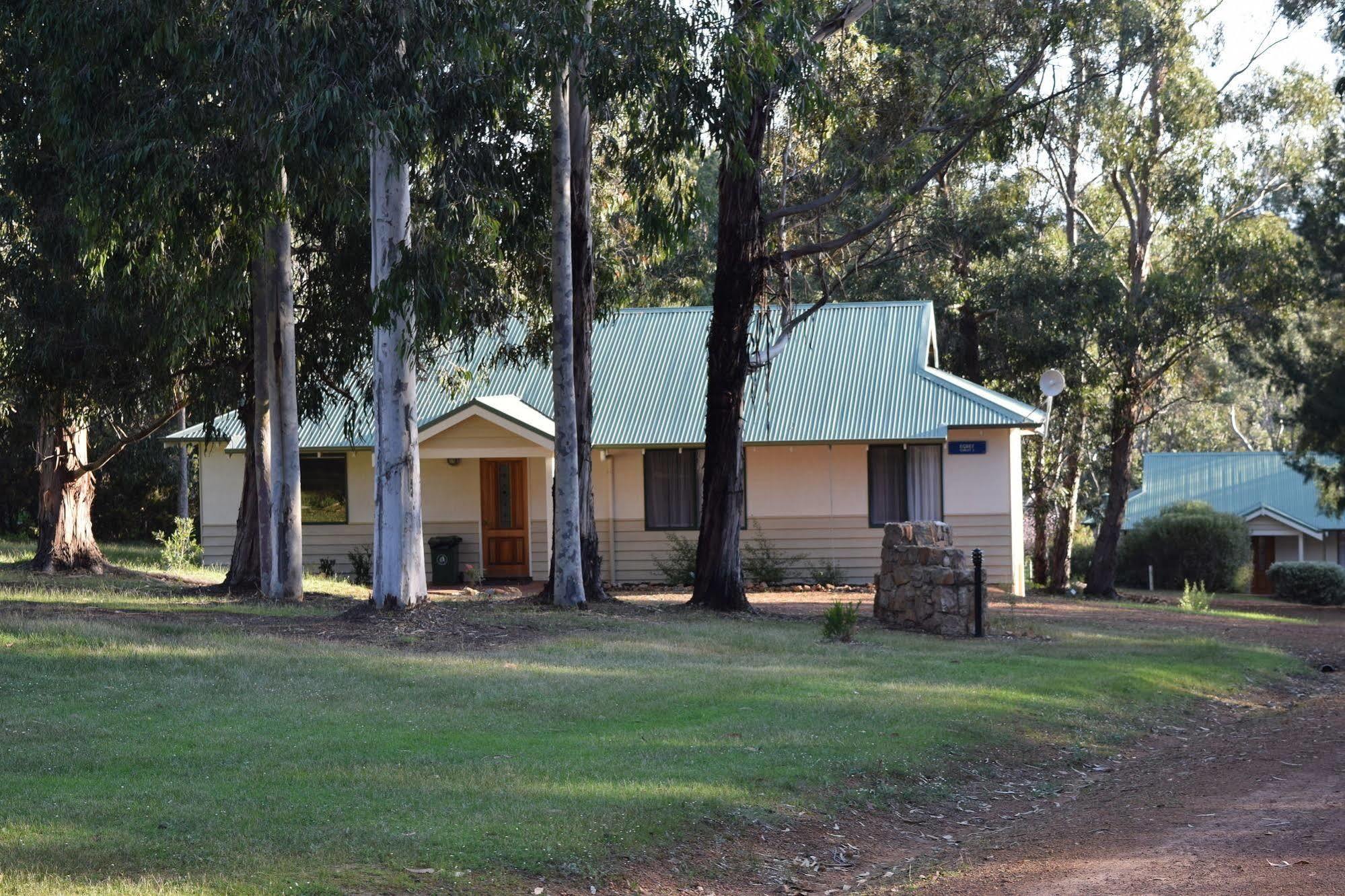 Bushy Lake Chalets Margaret River المظهر الخارجي الصورة