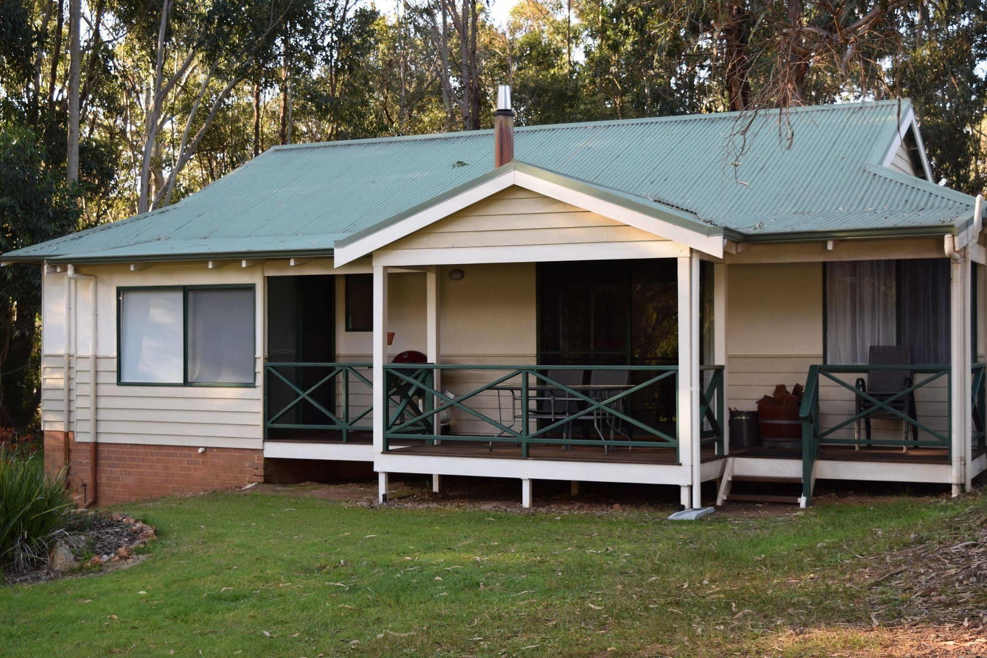 Bushy Lake Chalets Margaret River المظهر الخارجي الصورة